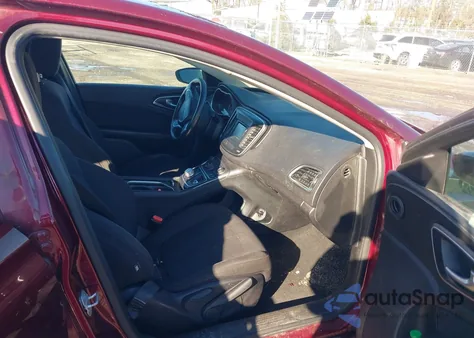 2015 Chrysler 200 Limited z USA, uszkodzony, nr VIN 1C3CCCAB0FN691021